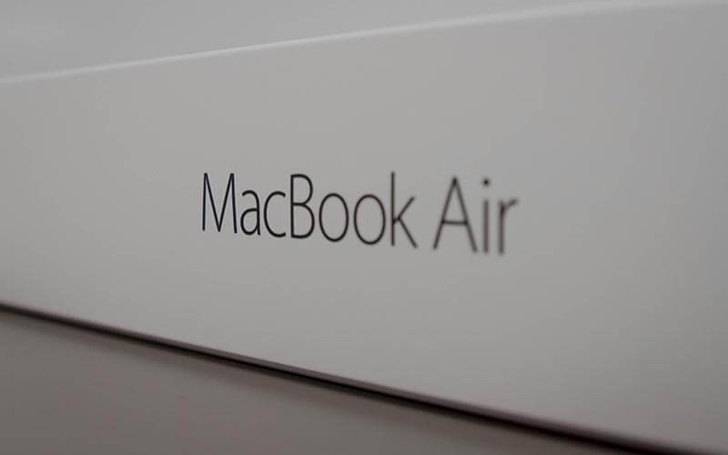 Mac Book Airの箱